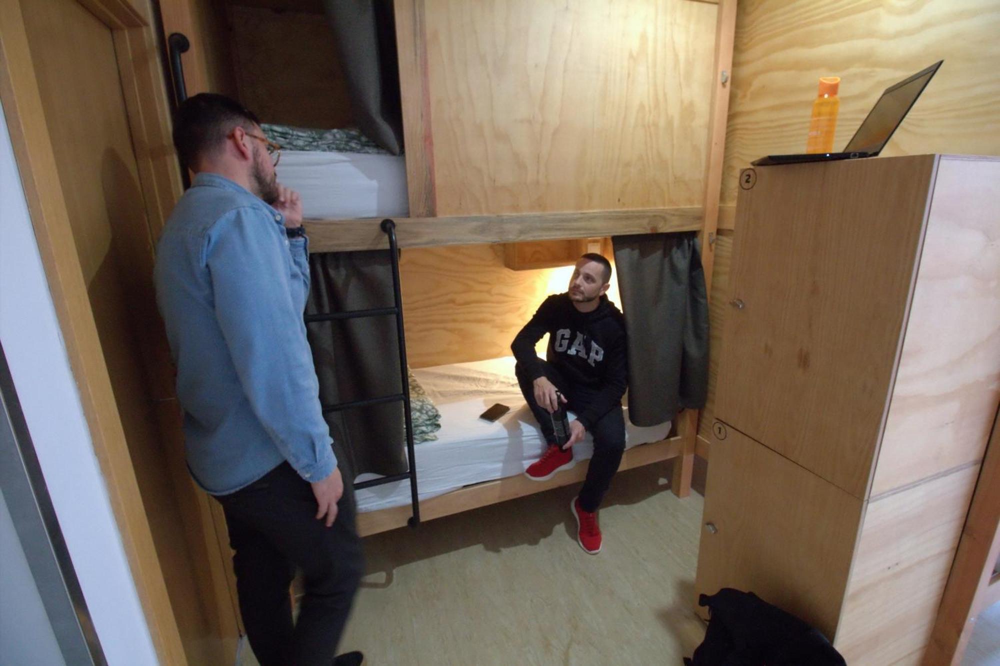 Bed 6-Bed Mixed Dormitory Room