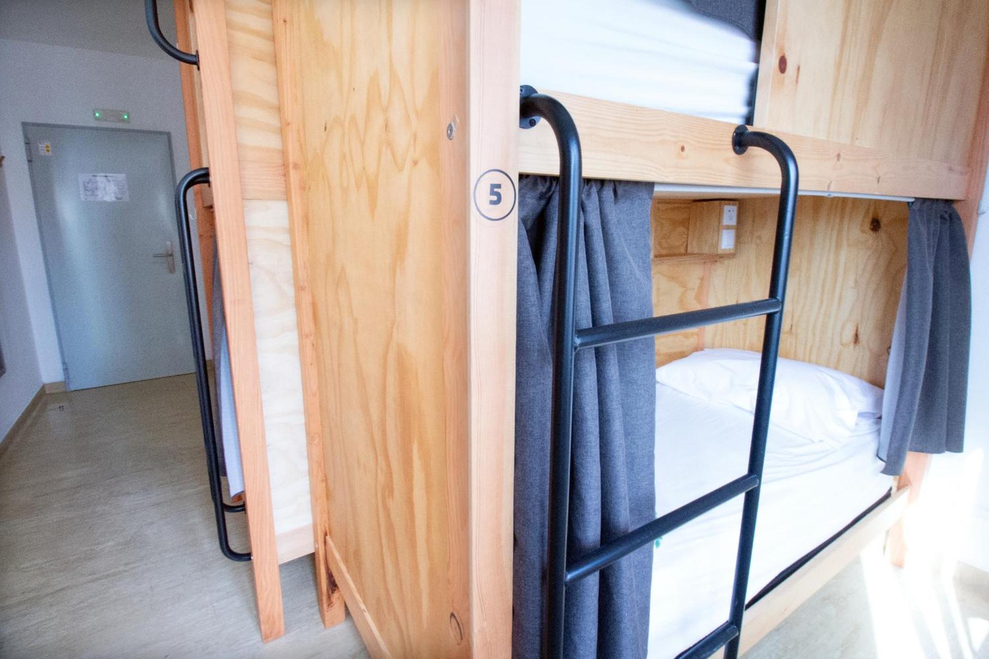 Bed 6-Bed Mixed Dormitory Room